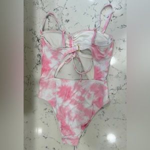 Xhiliration Size Medium One Piece Swimsuit